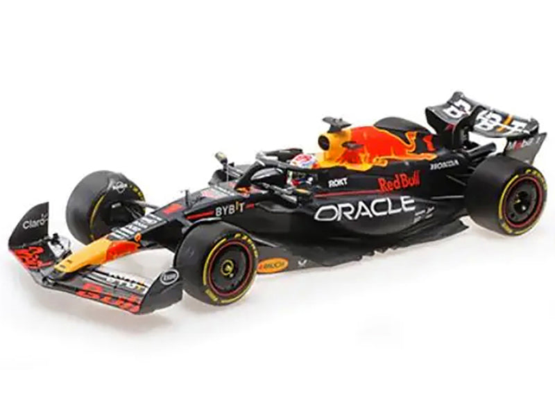 Red Bull Racing RB19 #1 Max Verstappen 'Oracle' Winner F1 Formula One 'Italian GP' (2023) with Driver Limited Edition to 160 pieces Worldwide 1/18 Diecast Model Car by Minichamps