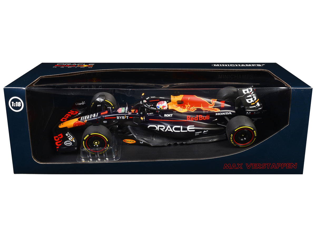Red Bull Racing RB19 #1 Max Verstappen 'Oracle' Winner F1 Formula One 'Italian GP' (2023) with Driver Limited Edition to 160 pieces Worldwide 1/18 Diecast Model Car by Minichamps