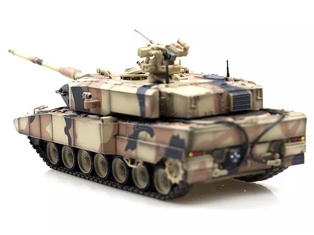 Leopard 2 A7+ Main Battle Tank 'Desert Camouflage' German Army 'Armor Premium' Series 1/72 Diecast Model by Panzerkampf