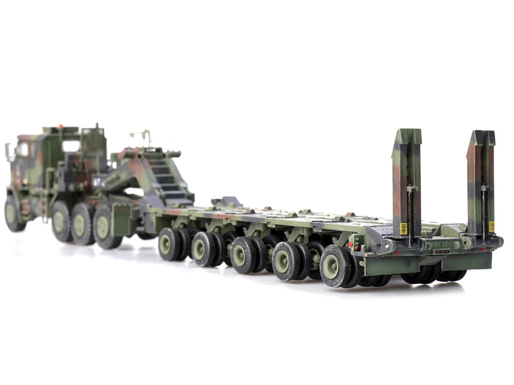 M1070 Heavy Equipment Transporter Army Camouflage 'Armor Premium' Series 1/72 Diecast Model by Panzerkampf