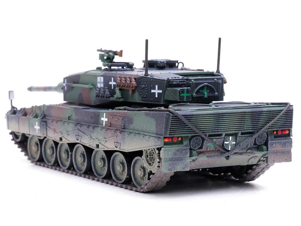 Leopard 2A4 Main Battle Tank with Snorkel '3-Tone Camouflage' Ukrainian Army 'Armor Premium' Series 1/72 Diecast Model by Panzerkampf