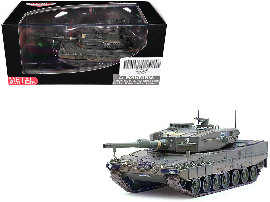 Leopard 2A4 Main Battle Tank with Snorkel 'Green Camouflage' German Army 'Armor Premium' Series 1/72 Diecast Model by Panzerkampf