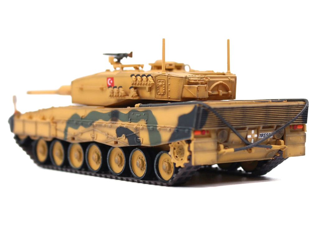 Leopard 2A4 Main Battle Tank 'Desert Camouflage 2nd Cavalry Armored Brigade Turkey-Syrian Border' (2016) Turkish Army 'Armor Premium' Series 1/72 Diecast Model by Panzerkampf