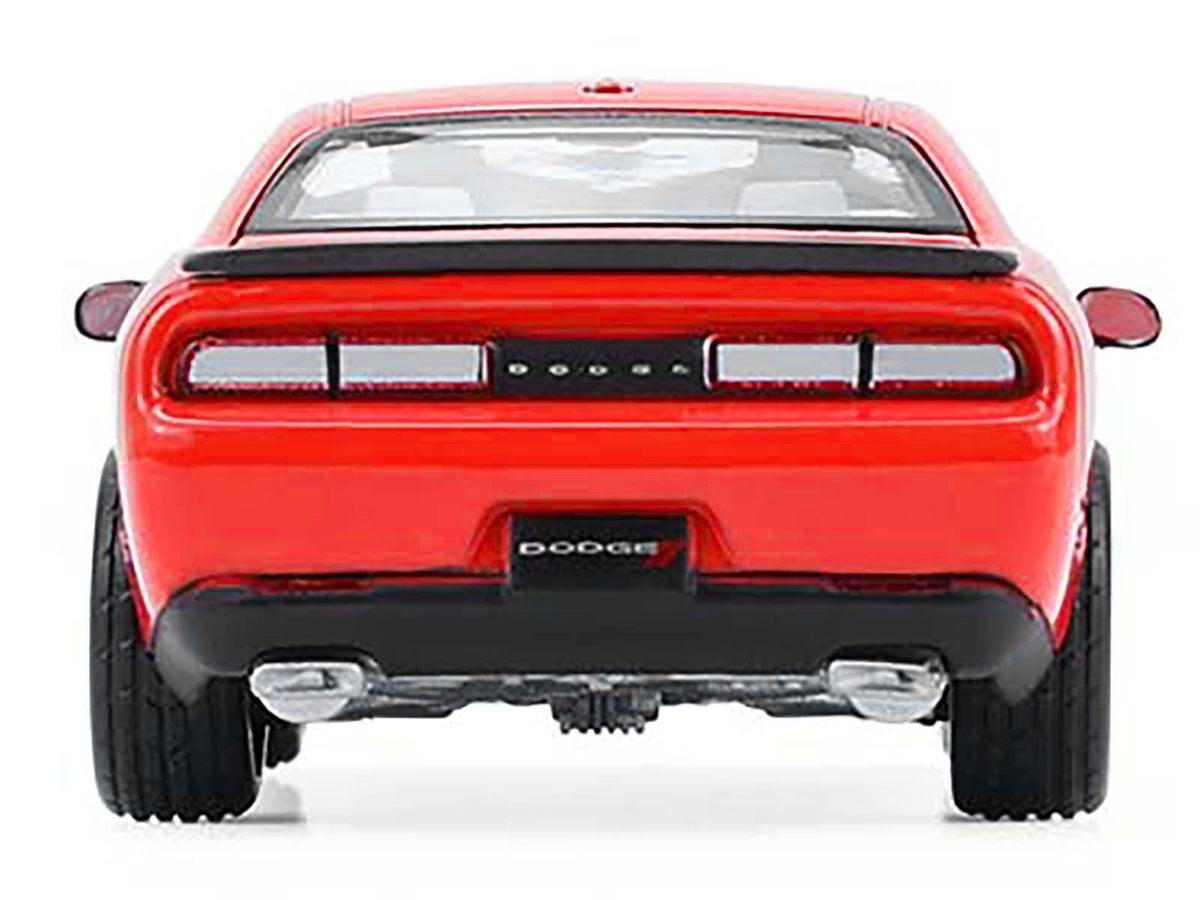 2016 Dodge Challenger RT Torred 'GreenLight Muscle' Series 30 1/64 Diecast Model Car by Greenlight