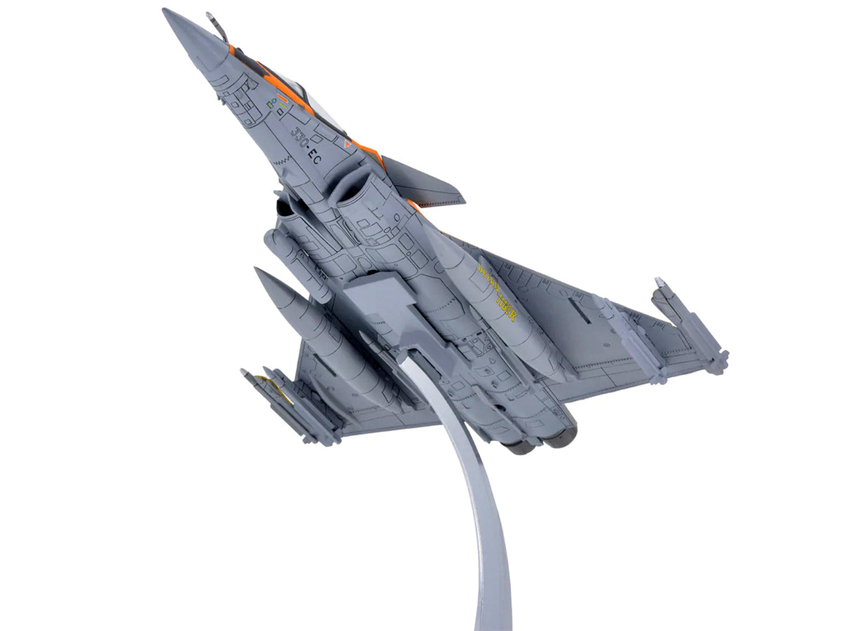 Dassault Rafale B Fighter Jet 'Ocean Tiger' with Missile Accessories 'Panzerkampf Wing' Series 1/72 Scale Model by Panzerkampf