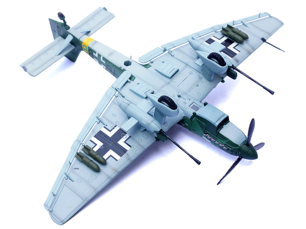 Junkers Ju 87G2 Stuka Bomber Aircraft '10.(Pz)/SG 2 Immelmann T6+BB Oberst Hans-Ulrich Rudel Romania' (1944) German Luftwaffe 'Wing' Series 1/72 Diecast Model by Panzerkampf
