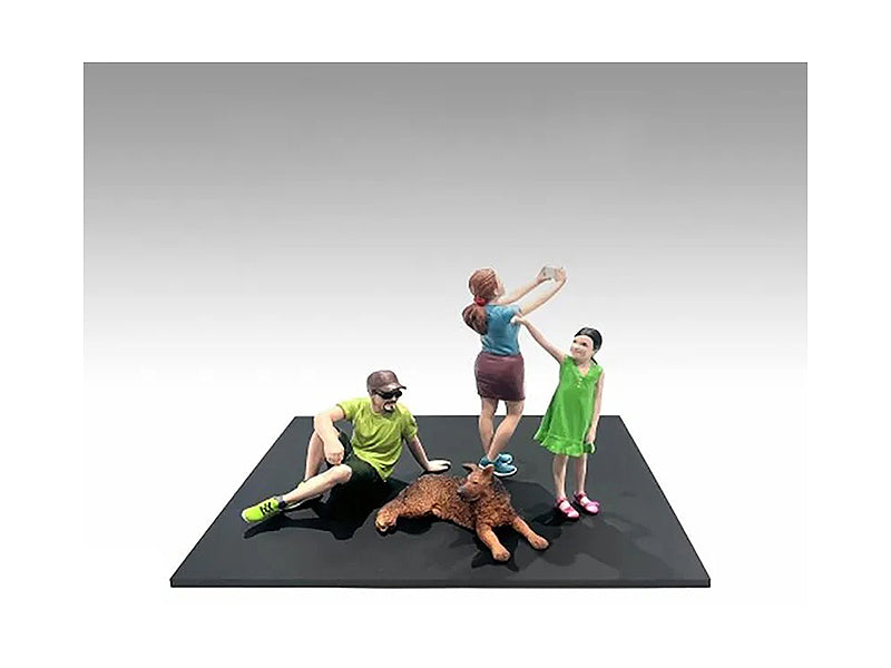 'Figure18 Series 1' 9 piece Figure Set for 1/18 Scale Models by American Diorama