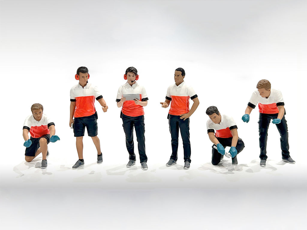 'Race Crew' 6 piece Figure Set for 1/24 Scale Models by American Diorama
