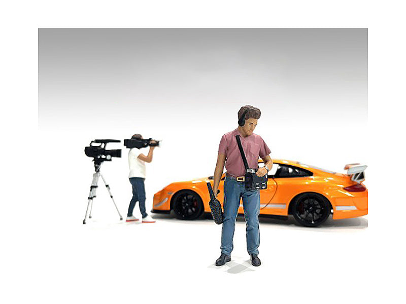 'On-Air' Figure 4 for 1/18 Scale Models by American Diorama