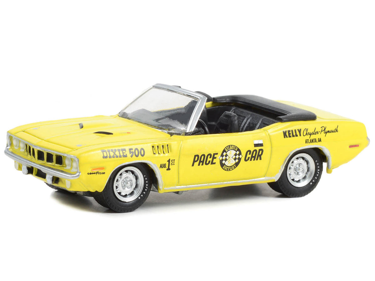 1971 Plymouth Barracuda Convertible 'Dixie 500 Pace Car' Yellow 'Hobby Exclusive' Series 1/64 Diecast Model Car by Greenlight
