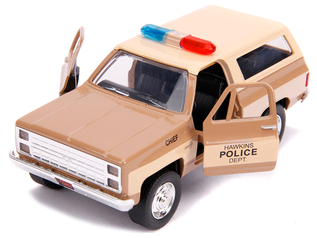 Hopper's Chevrolet Blazer 'Hawkins Police Dept.' 'Stranger Things' (2016) TV Series 'Hollywood Rides' 1/32 Diecast Model Car by Jada