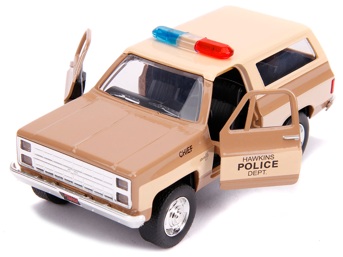 Hopper's Chevrolet Blazer 'Hawkins Police Dept.' 'Stranger Things' (2016) TV Series 'Hollywood Rides' 1/32 Diecast Model Car by Jada