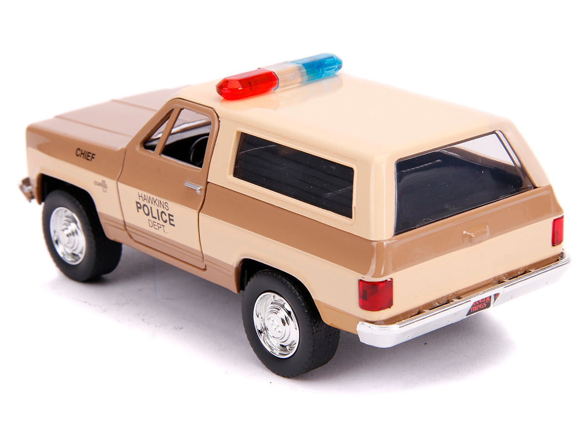 Hopper's Chevrolet Blazer 'Hawkins Police Dept.' 'Stranger Things' (2016) TV Series 'Hollywood Rides' 1/32 Diecast Model Car by Jada