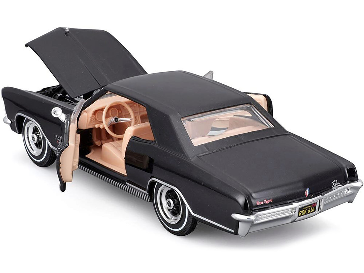 1965 Buick Riviera Gran Sport Black Metallic 'Special Edition' Series 1/26 Diecast Model Car by Maisto