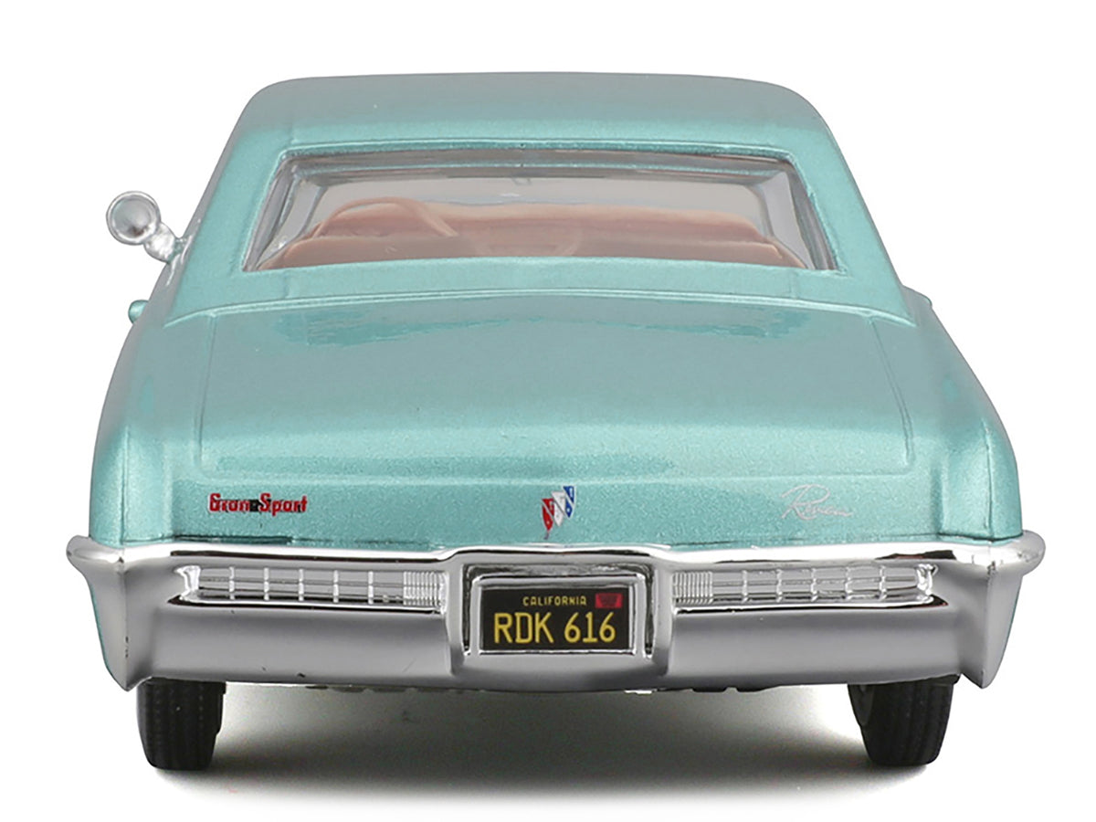 1965 Buick Riviera Gran Sport Light Blue Metallic 'Special Edition' Series 1/26 Diecast Model Car by Maisto