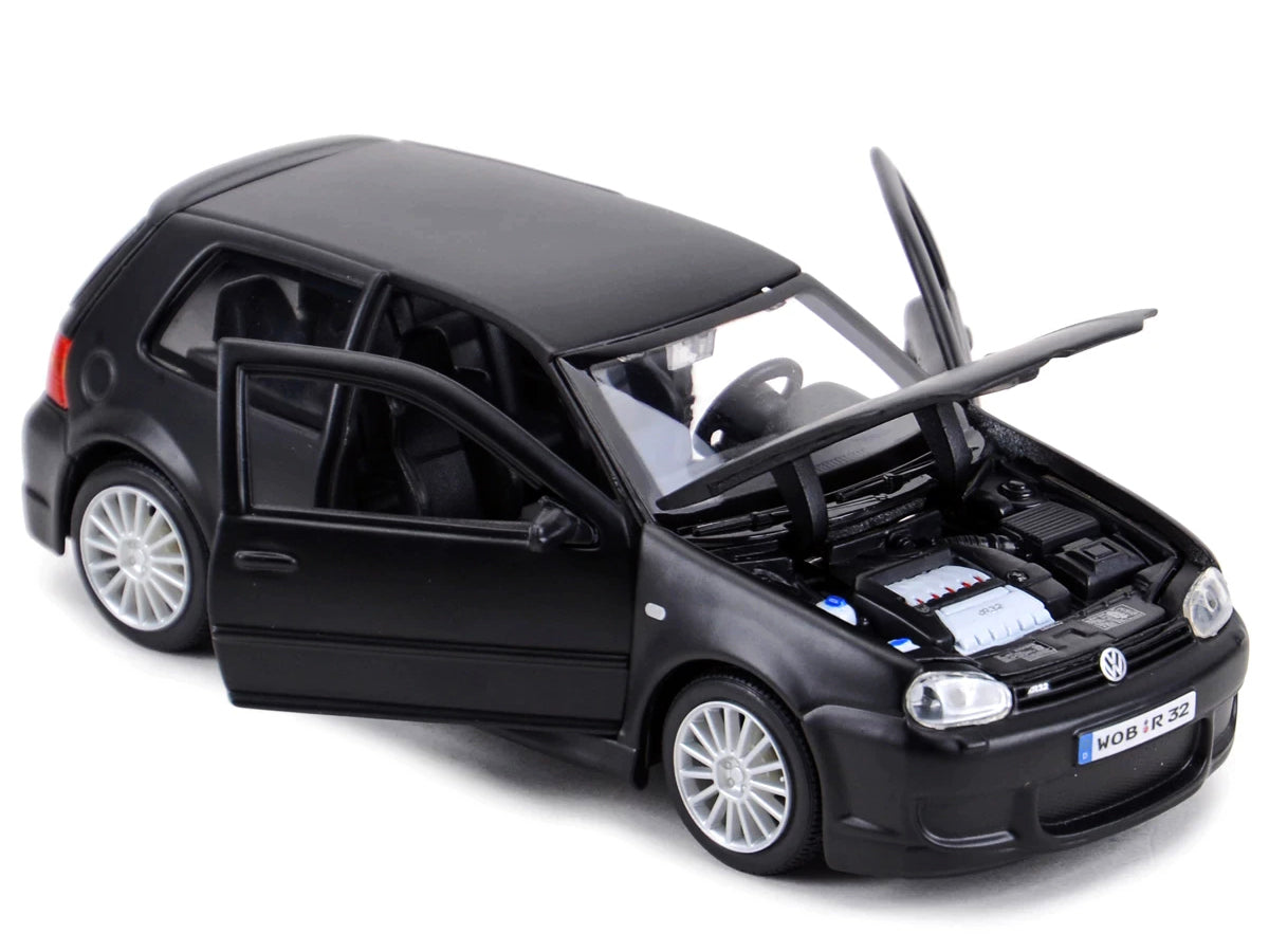 Volkswagen Golf R32 Matt Black 'Special Edition' Series 1/24 Diecast Model Car by Maisto