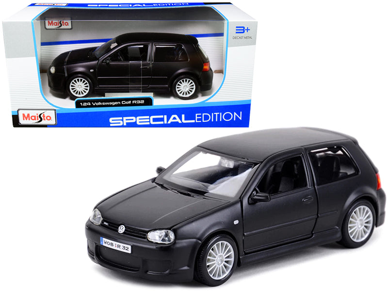 Volkswagen Golf R32 Matt Black 'Special Edition' Series 1/24 Diecast Model Car by Maisto