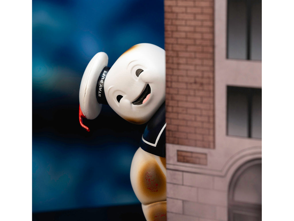 'Ghostbusters' 6' Stay Puft Marshmallow Man Figure with Nano Ecto-1 Car Diorama Set 'Ghostbusters' (1984) Movie 'Next Level' Series Model by Jada