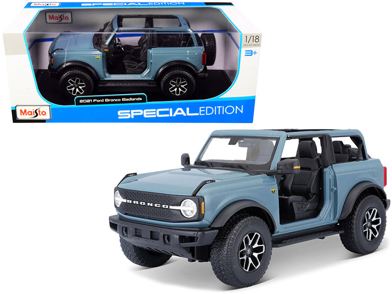 2021 Ford Bronco Badlands Blue 'Special Edition' 1/18 Diecast Model Car by Maisto