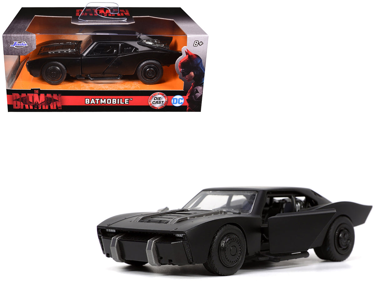 Batmobile Black 'The Batman' (2022) Movie 'Hollywood Rides' Series 1/32 Diecast Model Car by Jada