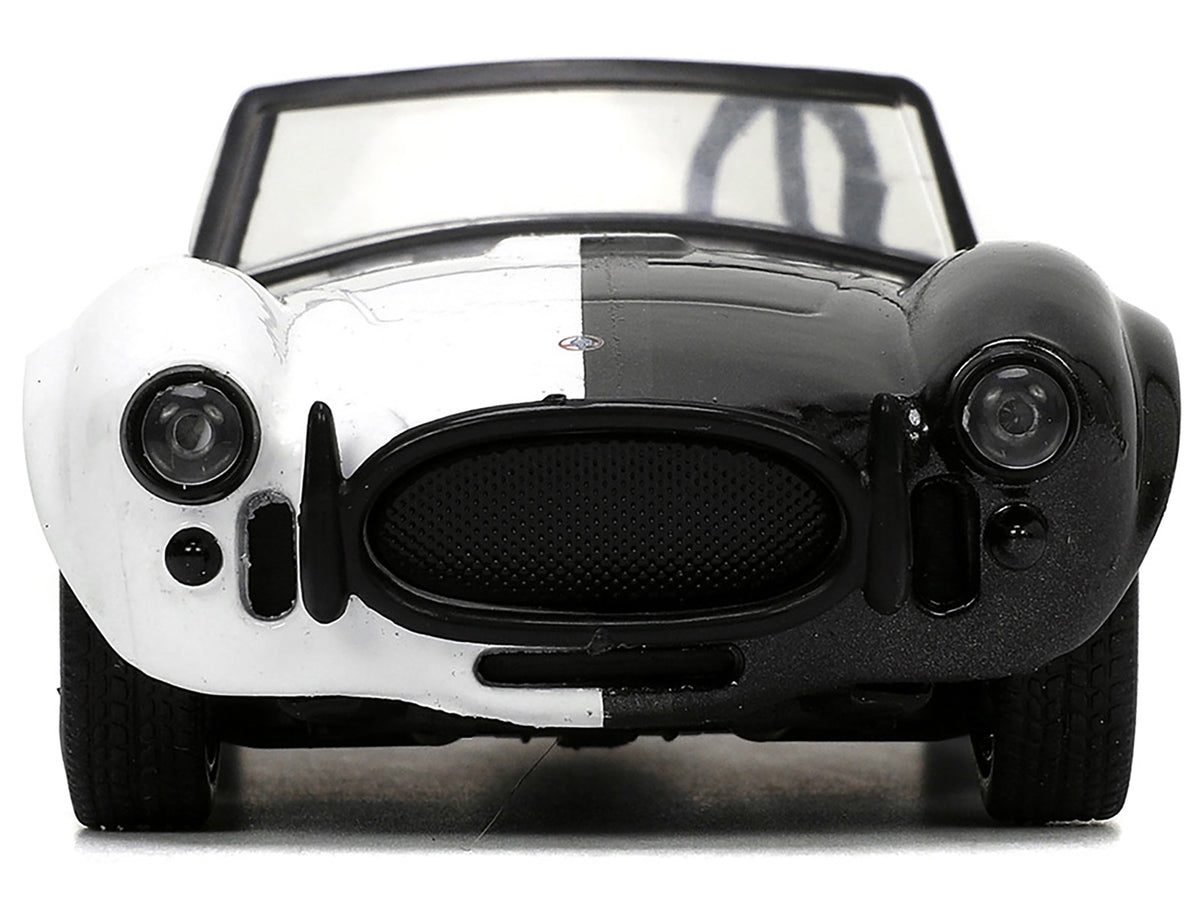 1965 Shelby Cobra 427 S/C #2 Black Metallic and White and Harvey Two-Face Diecast Figure 'Batman' 'Hollywood Rides' Series 1/32 Diecast Model Car by Jada