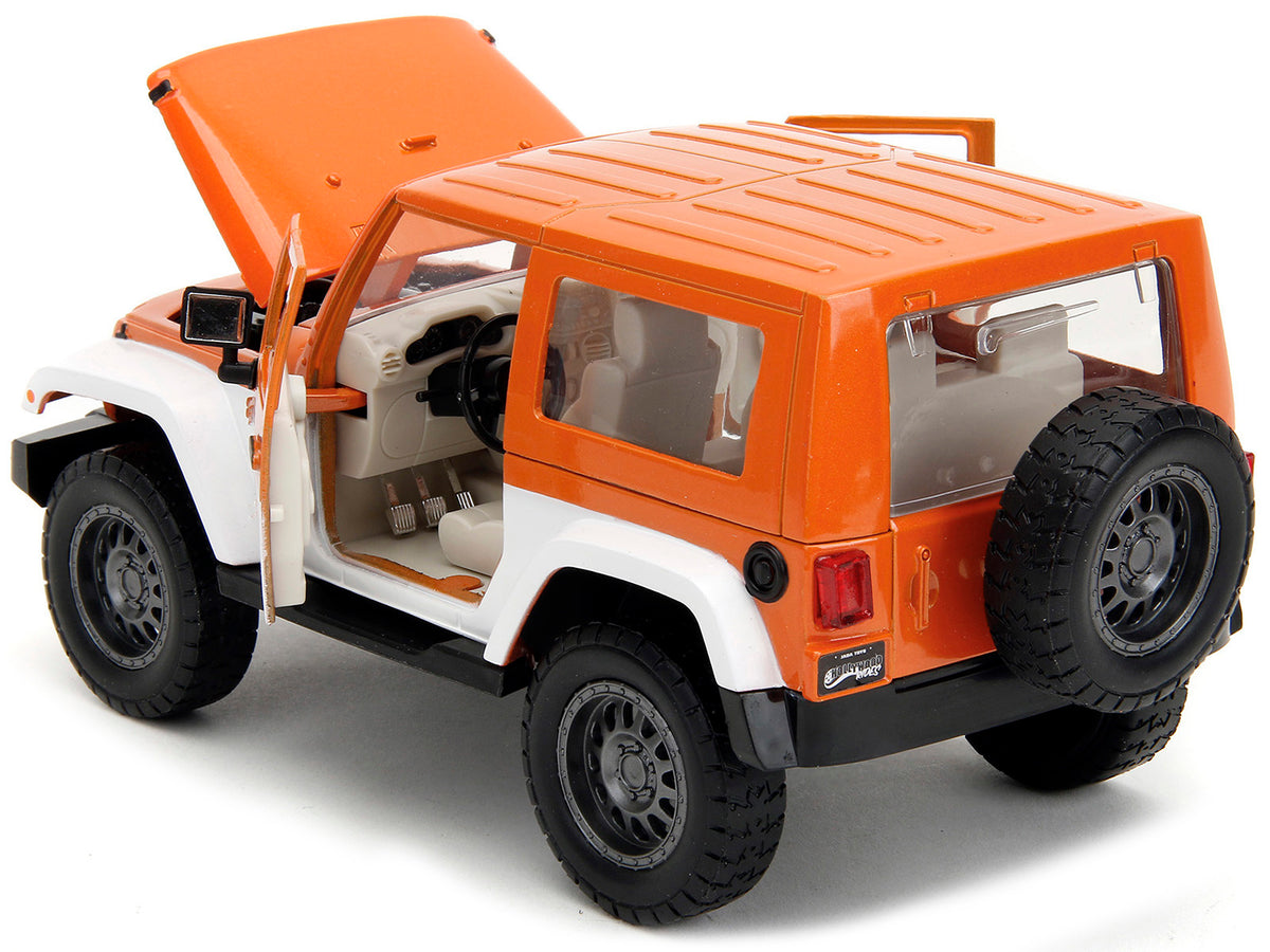 2007 Jeep Wrangler Orange Metallic and White and Orange M&M Diecast Figure 'M&M's' 'Hollywood Rides' Series 1/24 Diecast Model Car by Jada