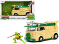 Party Wagon Green and Beige and Donatello Diecast Figure 'Teenage Mutant Ninja Turtles' 'Hollywood Rides' Series Diecast Model by Jada