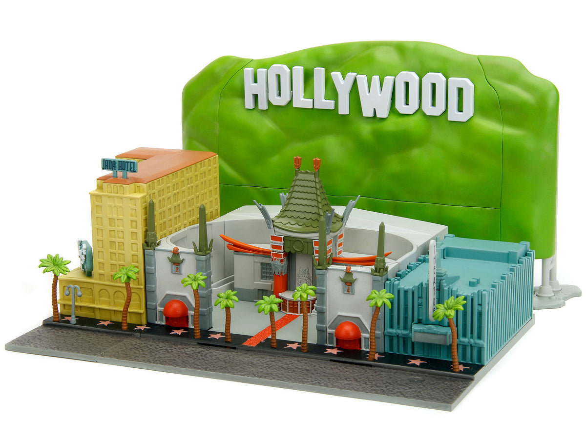 'Hollywood 100' Walk of Fame Diorama with Pink Convertible and Double-Decker Bus 'Nano Scene' Series model by Jada