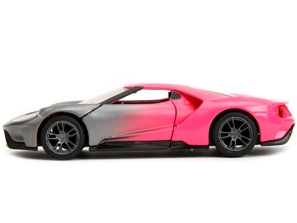 2017 Ford GT Gray Metallic and Pink Gradient 'Pink Slips' Series 1/32 Diecast Model Car by Jada