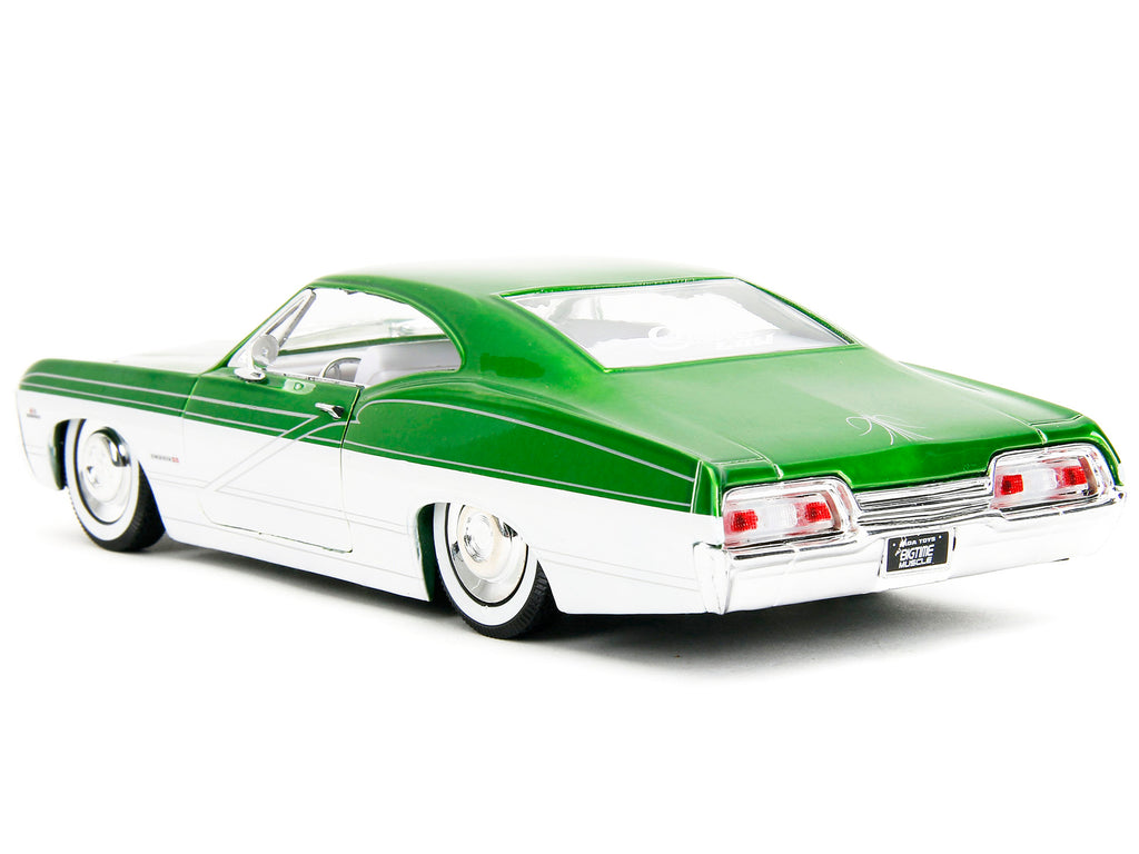 1967 Chevrolet Impala SS Green Metallic and White with White Interior 'Bigtime Muscle' Series 1/24 Diecast Model Car by Jada