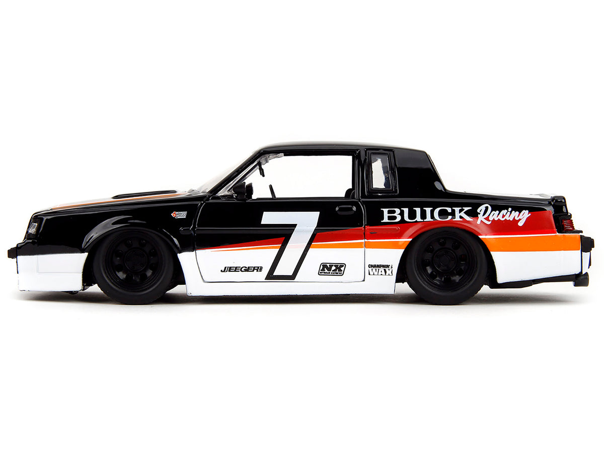 1987 Buick Grand National #7 'Buick Racing' Black and White with Stripes 'Bigtime Muscle' Series 1/24 Diecast Model Car by Jada