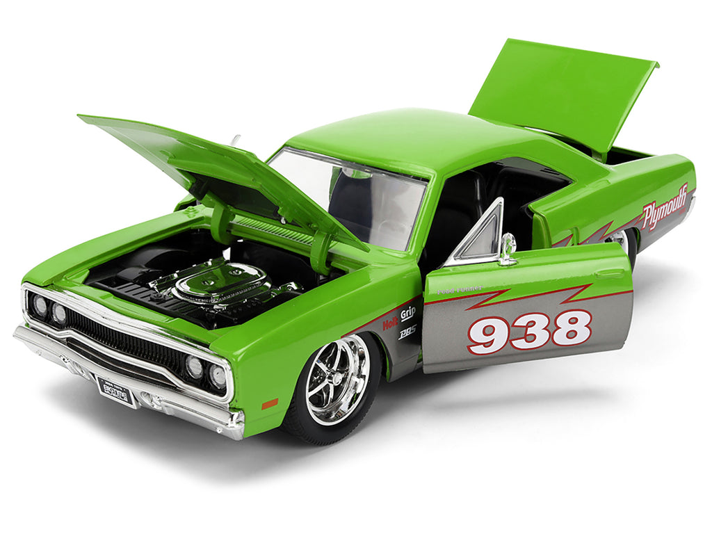 1970 Plymouth Road Runner #938 Green and Gray Metallic 'Bigtime Muscle' Series 1/24 Diecast Model Car by Jada