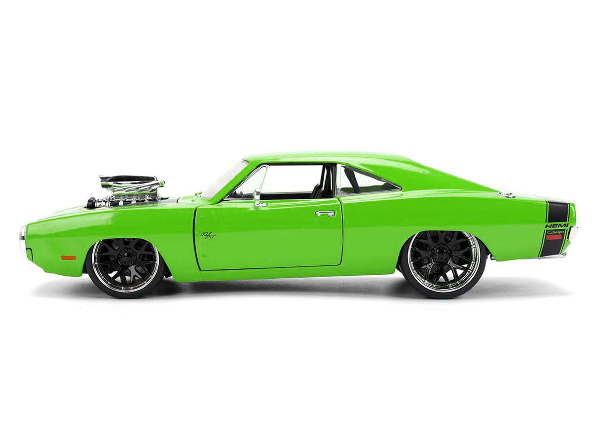 1970 Dodge Charger R/T Bright Green with Black Tail Stripe 'Bigtime Muscle' Series 1/24 Diecast Model Car by Jada