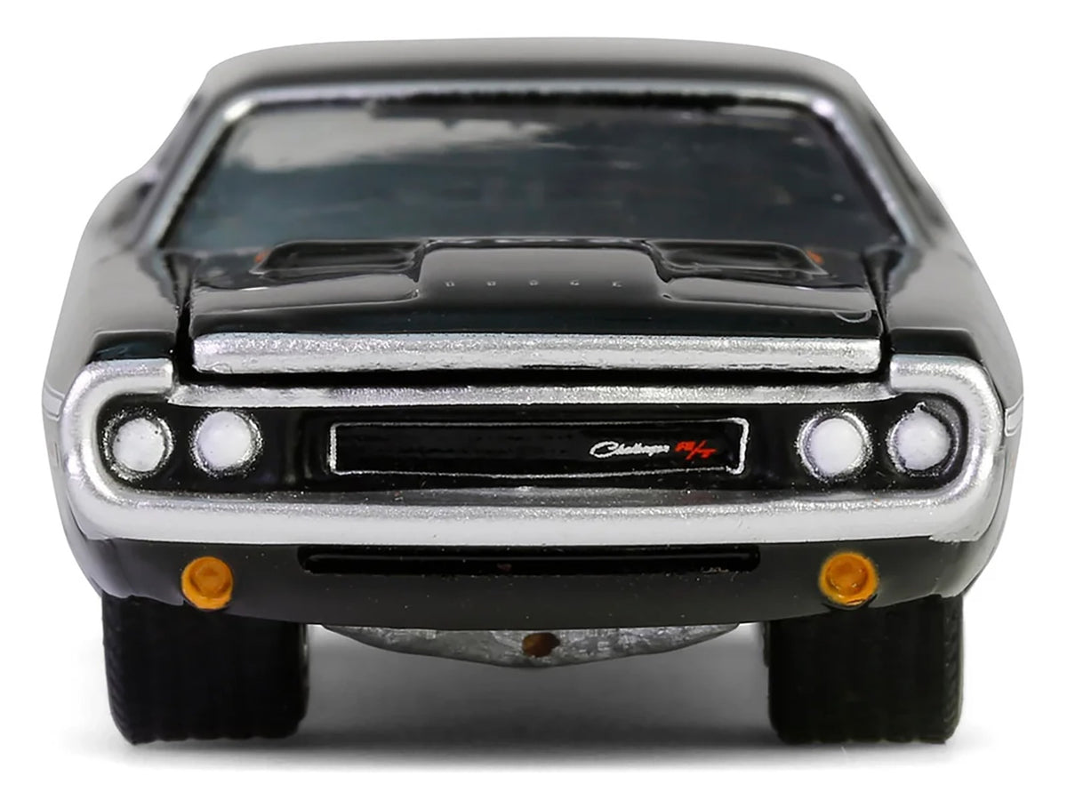 1970 Dodge Challenger R/T 440 Black with White Stripes 'Barrett-Jackson' Series 15 1/64 Diecast Model Car by Greenlight