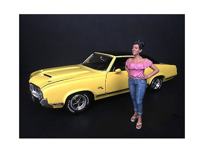 'Hanging Out II' Gloria Figurine for 1/18 Scale Models by American Diorama