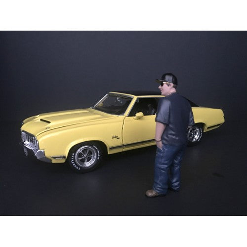 'Hanging Out II' Juan Figurine for 1/18 Scale Models by American Diorama