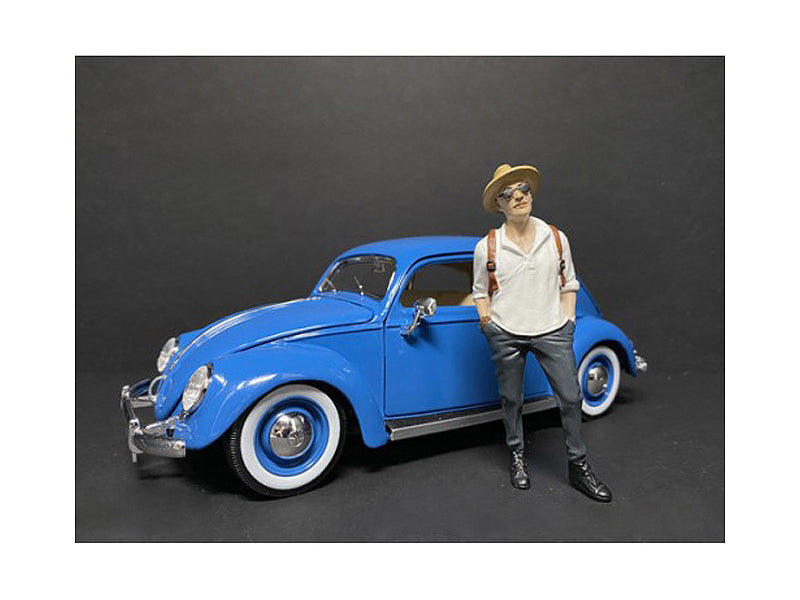 'Partygoers' Figurine III for 1/18 Scale Models by American Diorama