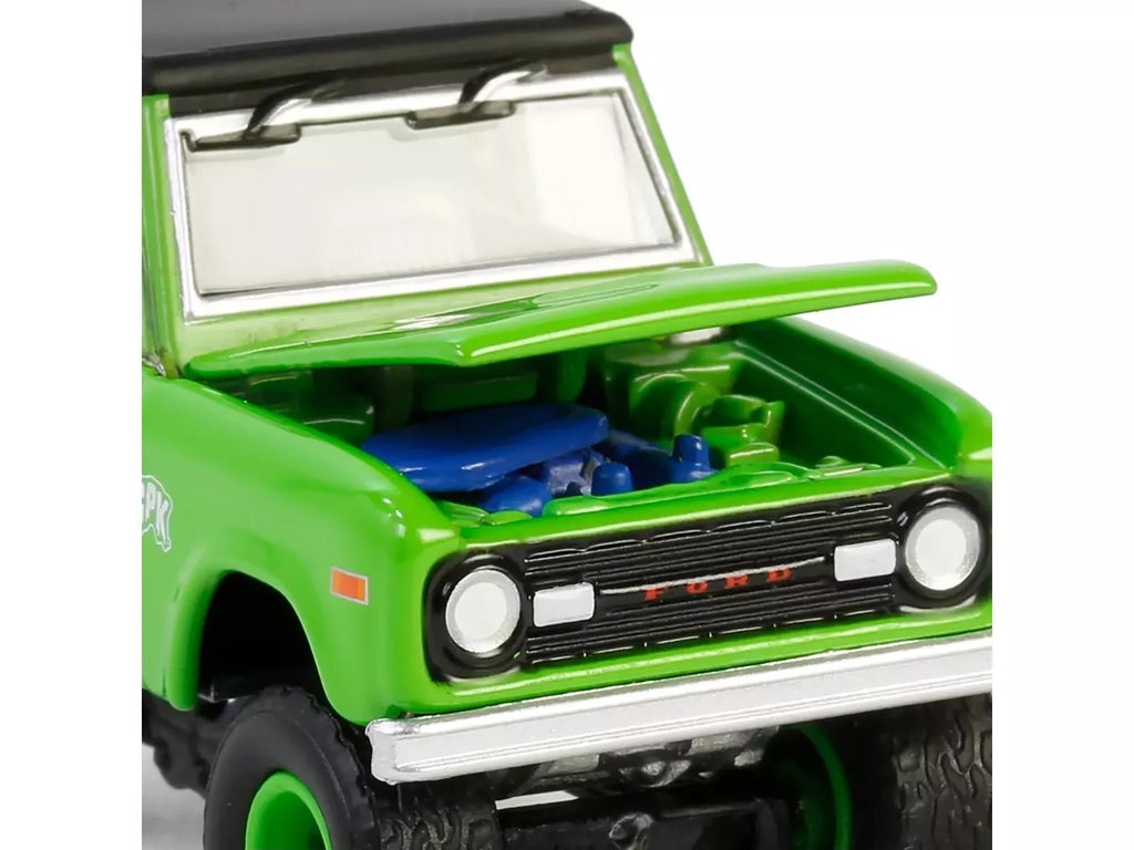 1969 Ford Bronco 'Garbage Pail Kids: Super Snotty' Green with Black Top 'San Diego Comic-Con 2024 Exclusive' 1/64 Diecast Model Car by Greenlight