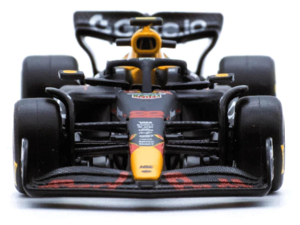 Red Bull Racing RB21 #22 Yuki Tsunoda Formula One F1 World Championship (2025) 'Formula Racing' Series 1/64 Diecast Model Car by Bburago