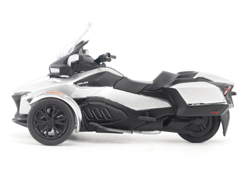 Can-Am Spyder RT 3-Wheel Motorcycle Hyper Silver Metallic with Driver Figure 1/32 Diecast Model by BRP Models
