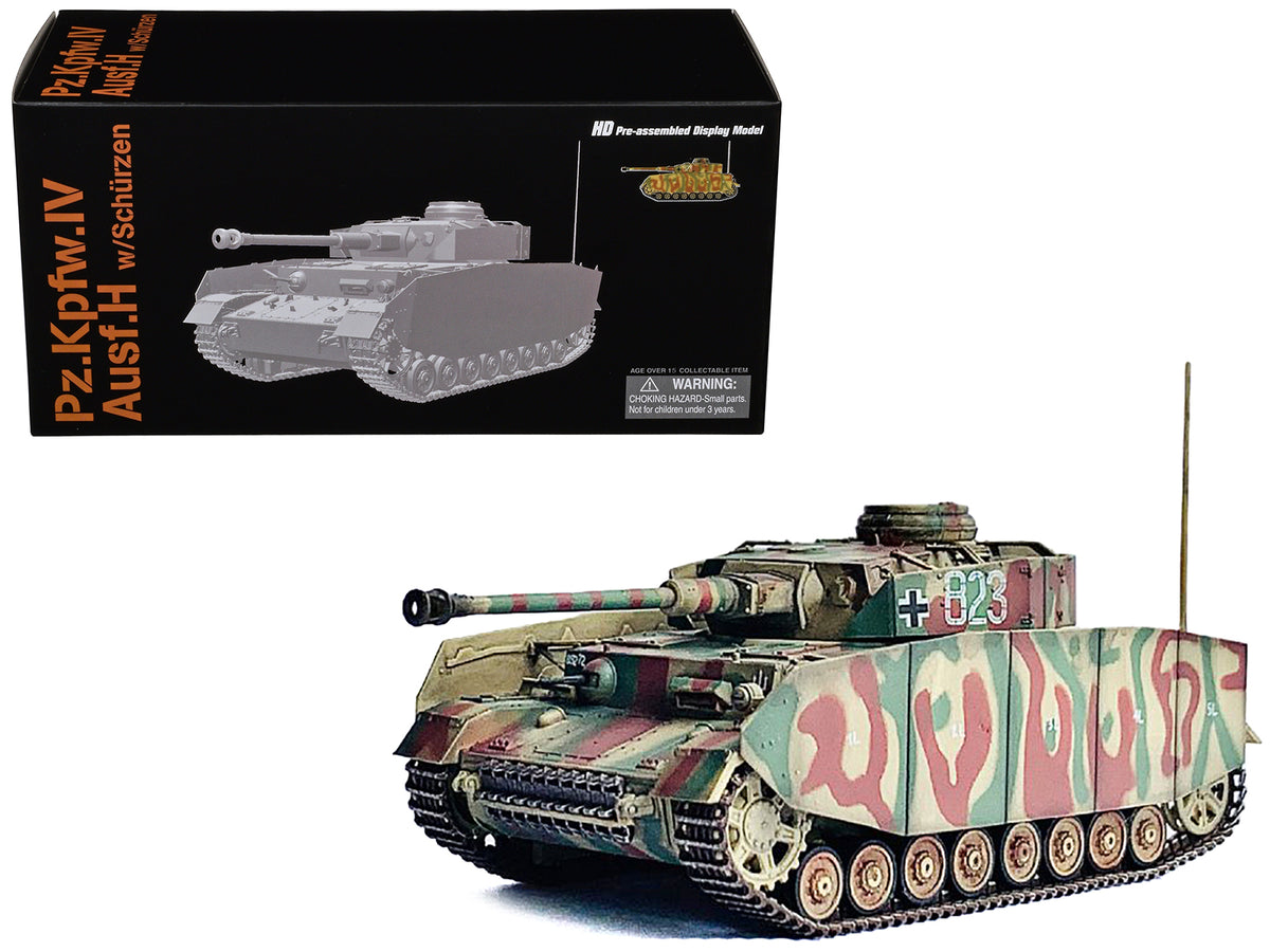 Germany Pz.Kpfw.IV Ausf.H with Schurzen Tank #823 '2.Pz.Div. Normandy' (1944) 'NEO Dragon Armor' Series 1/72 Plastic Model by Dragon Models