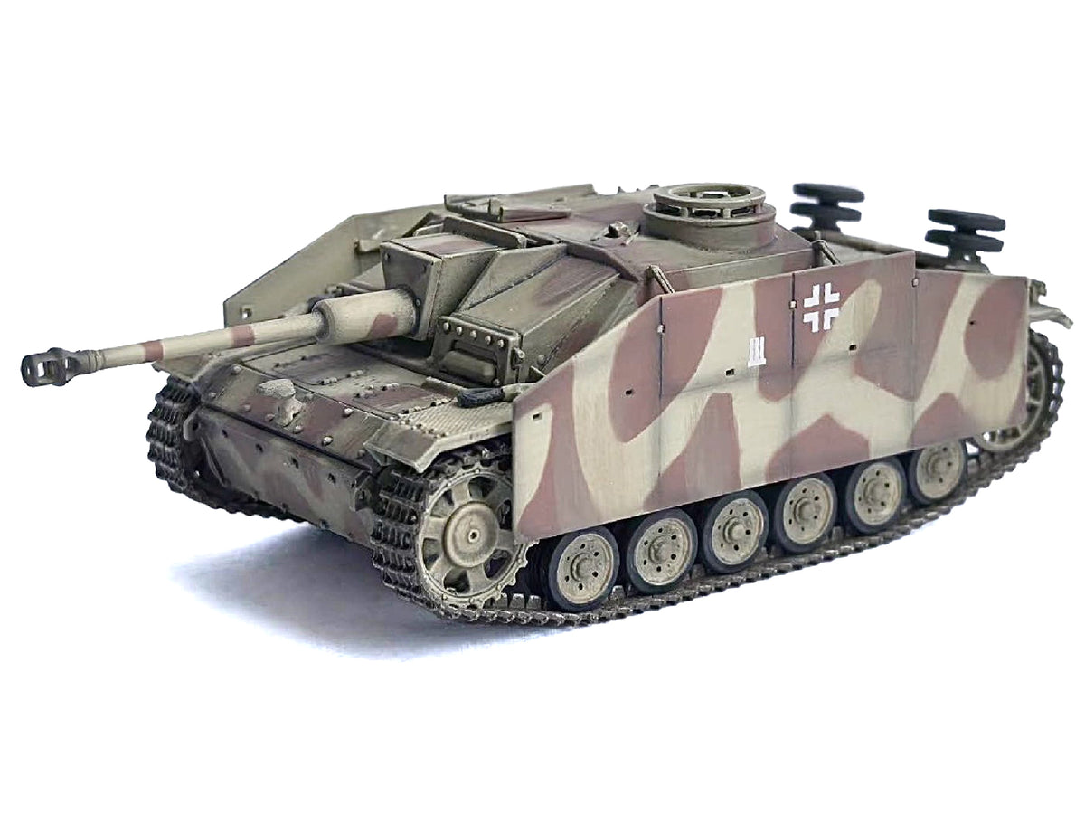 Germany StuG III Ausf. G 'Early Production' with Schurzen Tank 'Pz.Gren.Div. Totenkopf Kursk' (1943) 'NEO Dragon Armor' Series 1/72 Plastic Model by Dragon Models