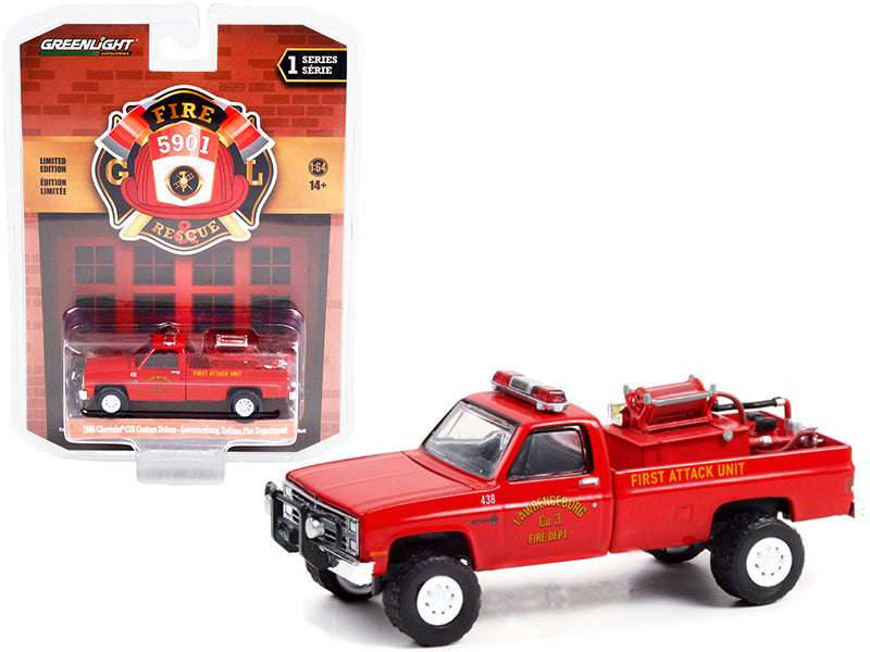1986 Chevrolet C20 Custom Deluxe Pickup Truck Red First Attack Unit Fire Equipment and Hose and Tank 'Lawrenceburg Fire Department' (Indiana) 'Fire & Rescue' Series 1 1/64 Diecast Model Car by Greenlight
