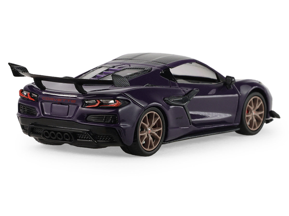 2025 Chevrolet Corvette ZR1 Hysteria Purple Metallic with Carbon Top 'Auto Mall' Series 8 1/64 Diecast Model Car by Greenlight