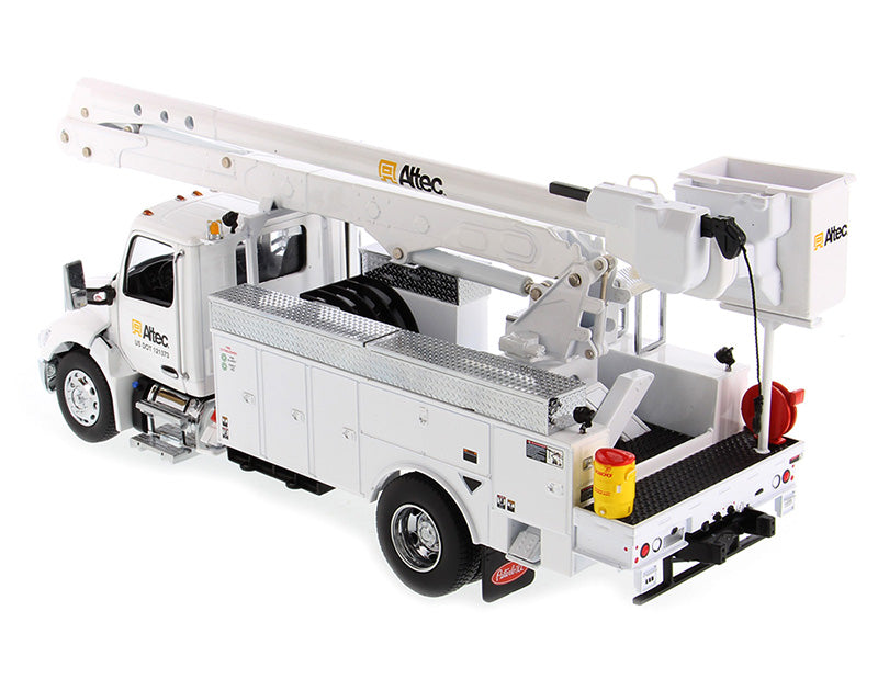 Peterbilt 536 Truck with Altec AA55 Aerial Service Body White 'Transport Series' 1/32 Diecast Model by Diecast Masters