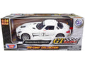 Mercedes-Benz SLS AMG GT3 #7 White 'GT Racing' Series 1/24 Diecast Model Car by Motormax