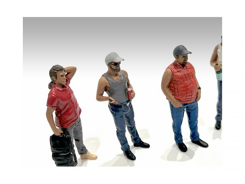 'Campers' 5 piece Figure Set for 1/18 Scale Models by American Diorama