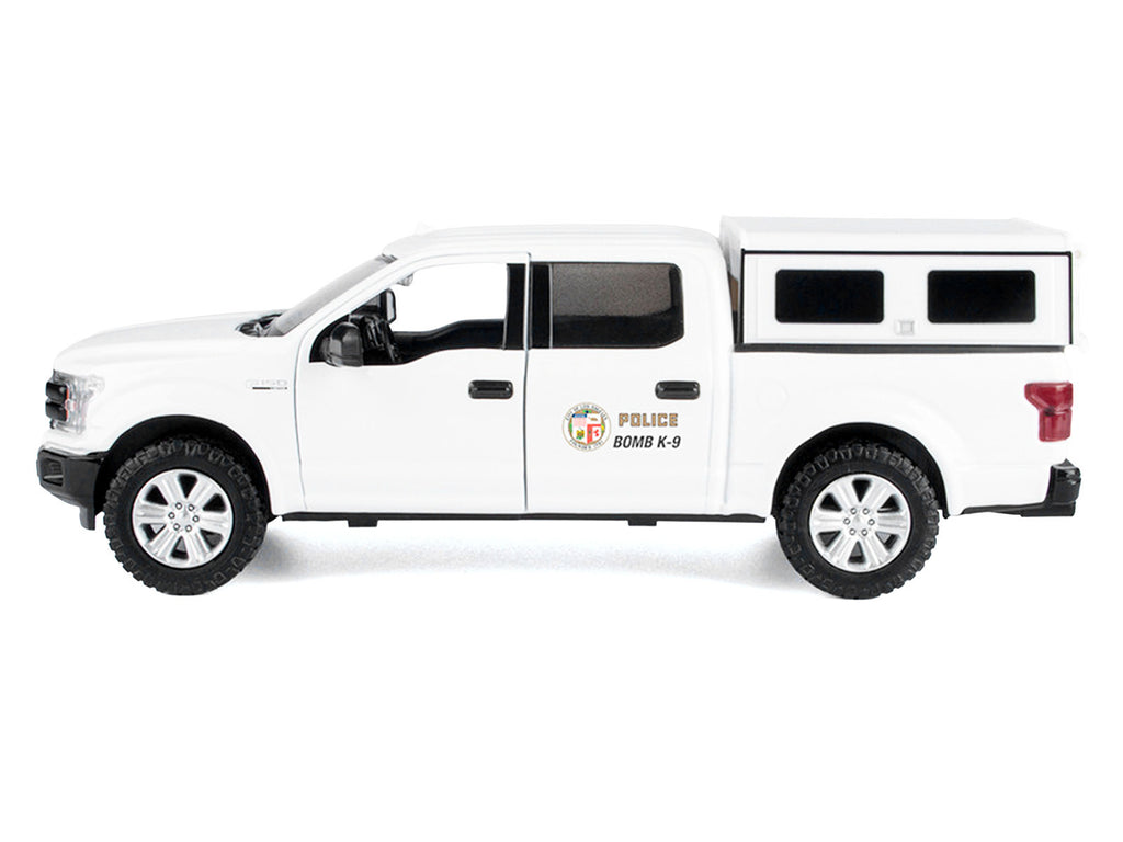 2019 Ford F-150 Lariat Crew Cab Pickup Truck 'Los Angeles Police Department Bomb Squad' White 'Law Enforcement and Public Service' Series 1/24-1/27 Diecast Model Car by Motormax