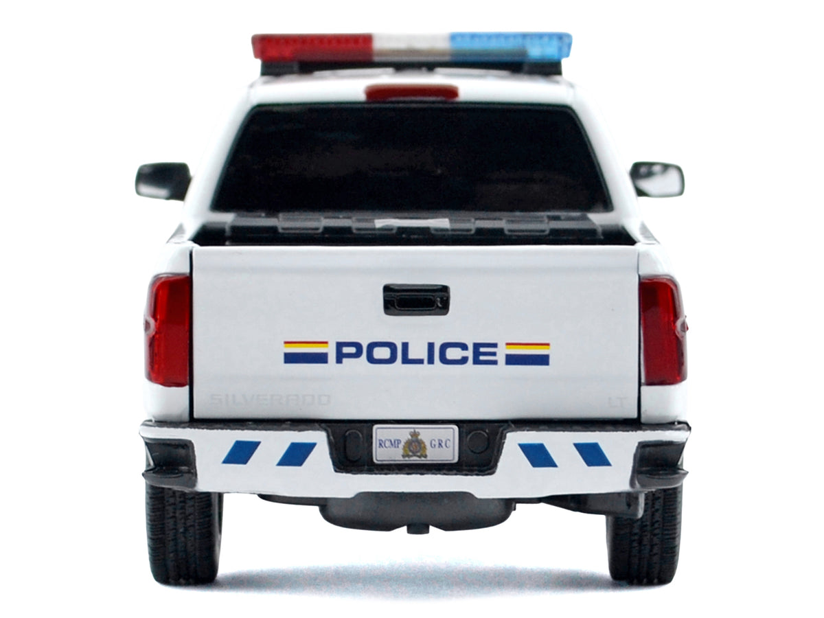 2017 Chevrolet Silverado 1500 LT Z71 Crew Cab Pickup Truck 'Royal Canadian Mounted Police' White with Flashing Light Bar and Front and Rear Lights and Sounds 'Law Enforcement and Public Service' Series 1/24-1/27 Diecast Model Car by Motormax
