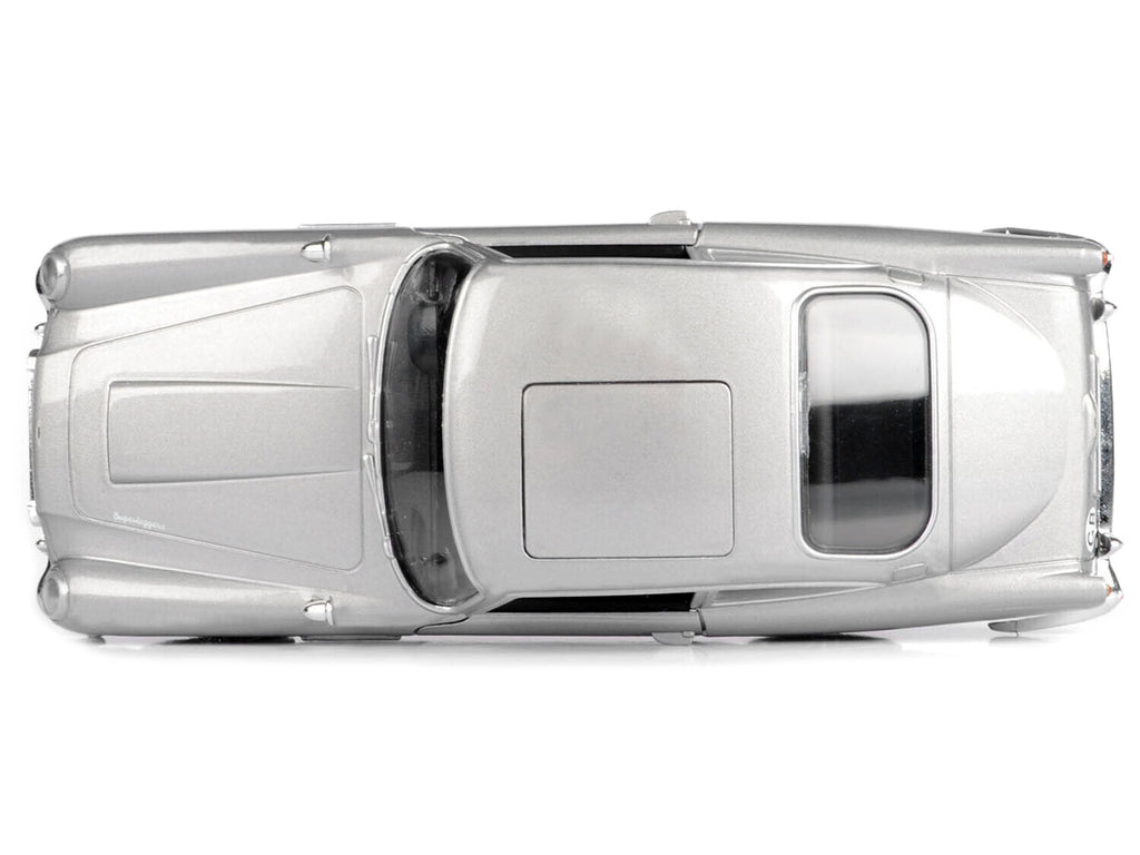 Aston Martin DB5 RHD (Right Hand Drive) Silver Metallic James Bond 007 'Goldfinger' (1964) Movie 'James Bond Collection' Series 1/24 Diecast Model Car by Motormax